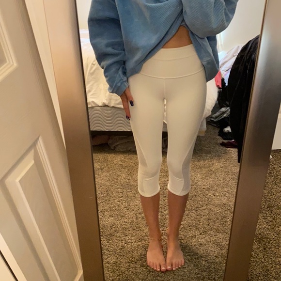 White Lululemon Cropped Leggings - Picture 2 of 6